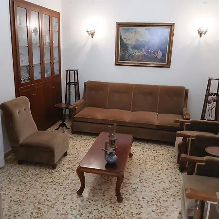 Ligia Seafront House Apartment