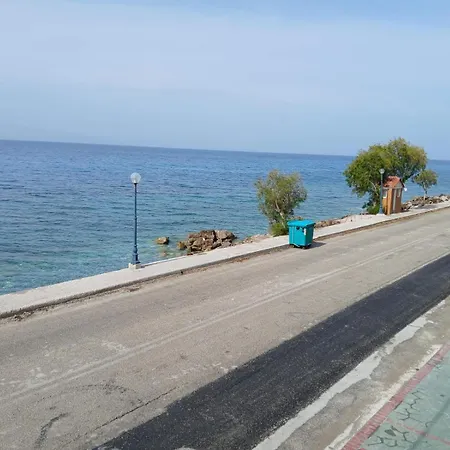 Ligia Seafront House 아파트 *